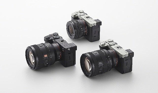 Sony Alpha 7C Serisine Ait İki Yeni Kamerayı Kullanıcılarıyla Buluşturuyor