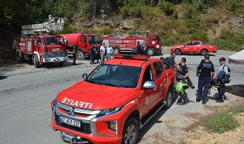 Antalya Büyükşehir ekipleri yangın sonrası da sahada